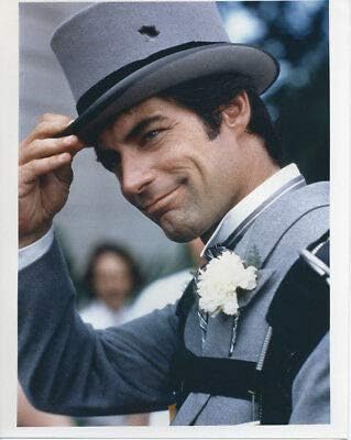 Silindir şapka ve Düğün Kıyafeti Timothy Dalton Bond olarak Öldürmek için 8x10 Fotoğraf Lisansı